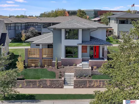 7021 Stonebrook Pkwy, Lincoln, NE 68521