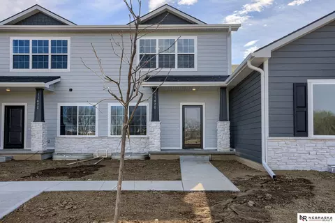 11419 N 160th Ct, Bennington, NE 68007