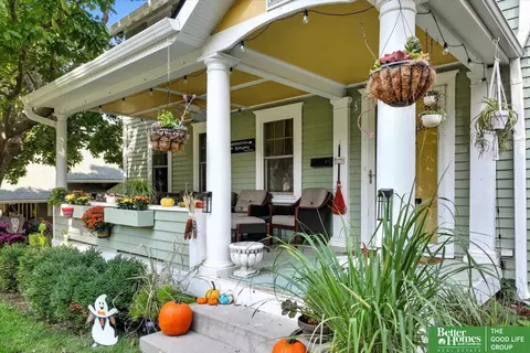 5118 California St, Omaha, NE 68132