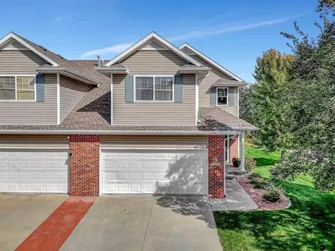 8532 Dewitt Rd, Lincoln, NE 68526