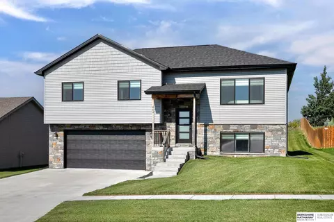864 Whitetail Run, Ashland, NE 68003
