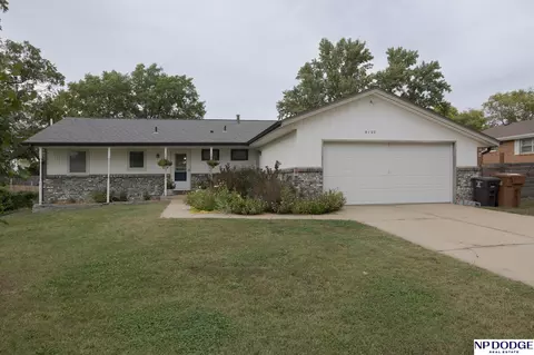 8120 South St, Lincoln, NE 68506