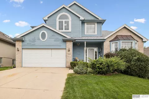 4247 N 163rd Ave, Omaha, NE 68116