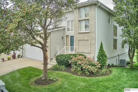17465 Riviera Dr, Omaha, NE 68136