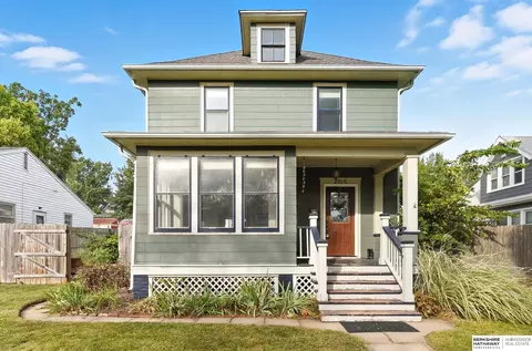 2616 N 60th St, Omaha, NE 68104