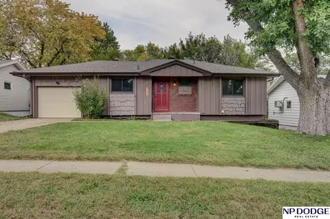 9150 Boyd St, Omaha, NE 68134