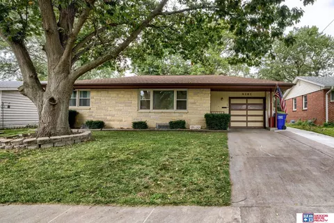 4101 S 17th St, Lincoln, NE 68502
