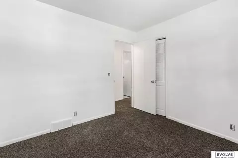 Bedroom - 2425 S 113th St, Omaha, NE 68144 photo 6 of 6