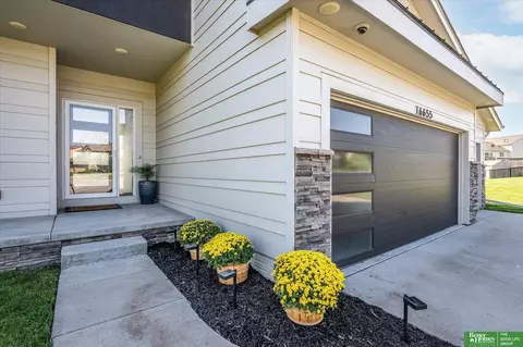 16655 Dora Hamann Pkwy, Omaha, NE 68116