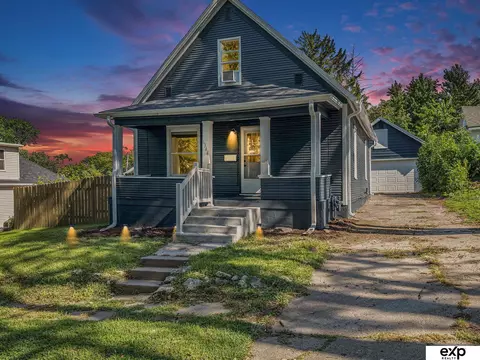 6344 Emmet St, Omaha, NE 68104