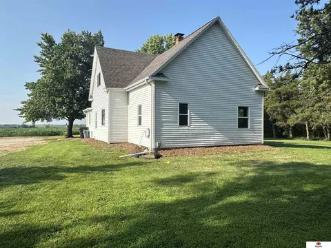 11663 E Sargent Rd, Filley, NE 68357