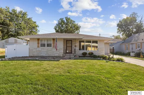311 N 8th St, Plattsmouth, NE 68048