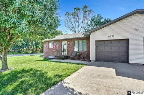 412 N 17th St, Geneva, NE 68361