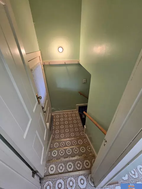 Entry Way - 902 N 13th St, Beatrice, NE 68310 photo 3 of 3
