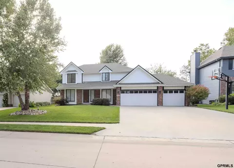 5034 S 174 St, Omaha, NE 68135