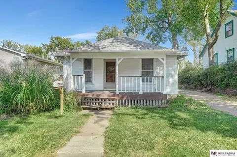 1444 Dakota St, Lincoln, NE 68502