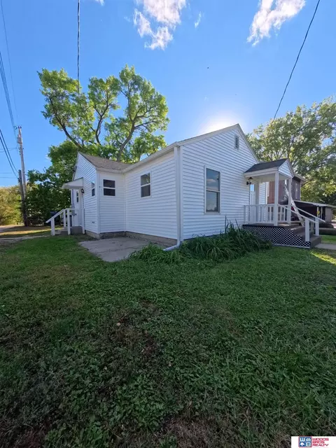 612 E 4th St, York, NE 68467 photo 25