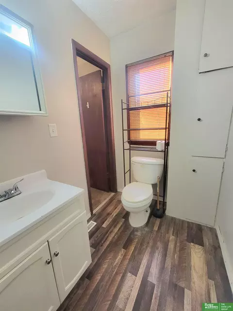 320 E 4th St, York, NE 68467 photo 15