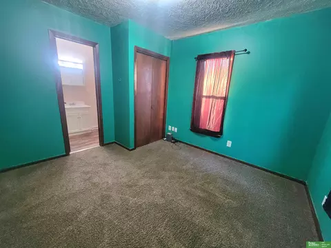 320 E 4th St, York, NE 68467 photo 17