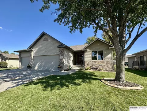 3028 Laverna St, Fremont, NE 68025
