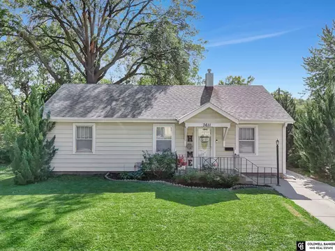 3611 C St, Lincoln, NE 68510