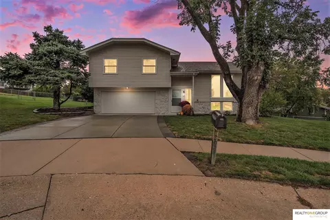 2024 N 124th Cir, Omaha, NE 68164