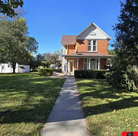 1207 N Main St, West Point, NE 68788