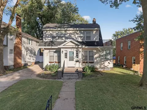 707 N 36th St, Omaha, NE 68131