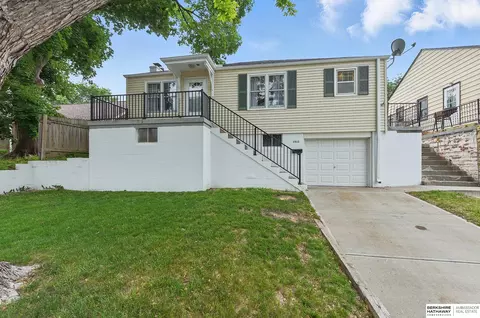 1511 S 60th St, Omaha, NE 68106