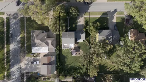 6015 Huntington Ave, Lincoln, NE 68507