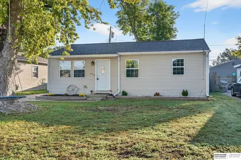 4431 S 63rd St, Omaha, NE 68117