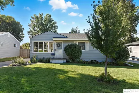 8169 Hascall St, Omaha, NE 68124