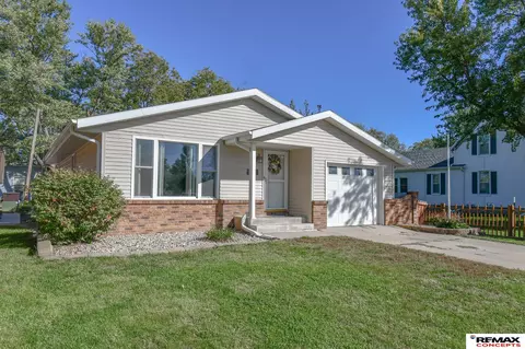 334 Bradford St, Seward, NE 68434