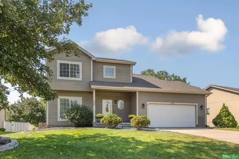 10808 Lewis And Clark Rd, Bellevue, NE 68123