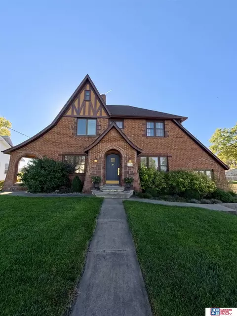 418 W Amity St, Clarks, NE 68628