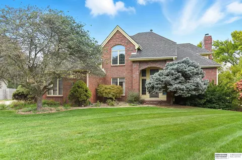 1726 N 131 Cir, Omaha, NE 68154