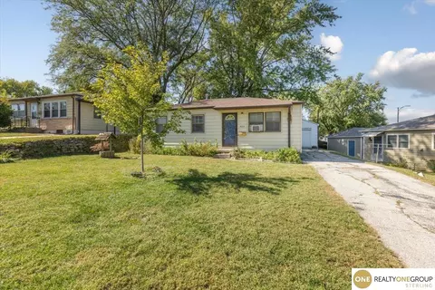 4214 S 60th Ave, Omaha, NE 68117
