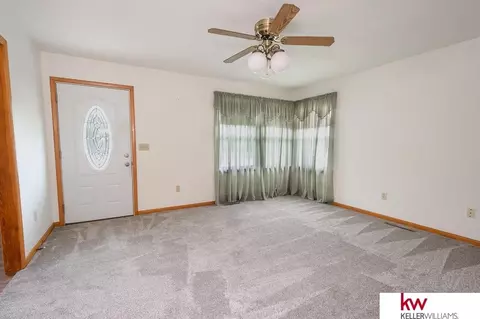 Living - 866 E 7th St, Superior, NE 68978 photo 1 of 2