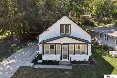 401 Spencer Ave, Council Bluffs, IA 51503