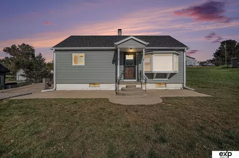 108 E 3rd St, Kennard, NE 68034
