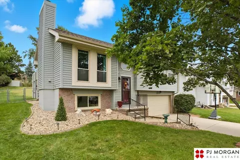 13708 Lillian St, Omaha, NE 68138