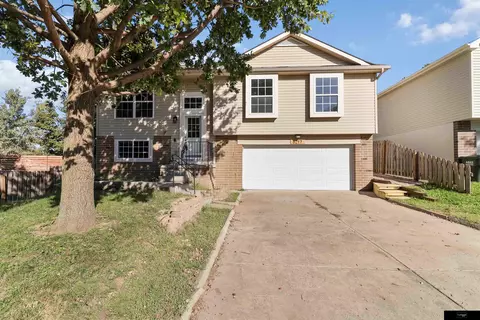 6217 N 131 Ave, Omaha, NE 68164
