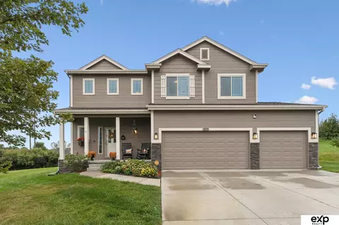 17115 Meredith Ave, Omaha, NE 68116
