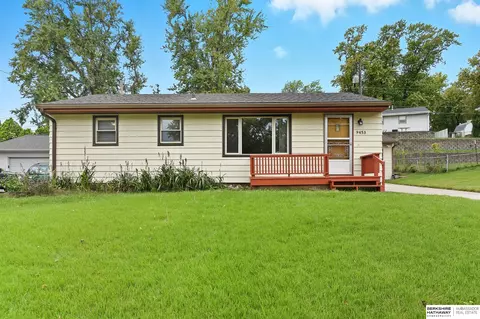 9453 Tomahawk Blvd, Omaha, NE 68134