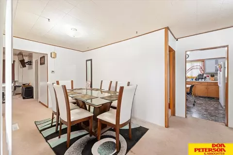 205 E Maple St, Hooper, NE 68031 photo 3
