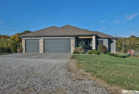 1360 Harvest Dr, Murray, NE 68409