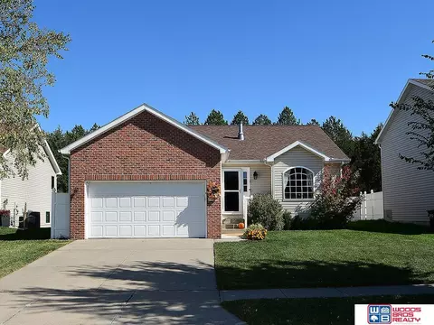 7930 S 20th St, Lincoln, NE 68512