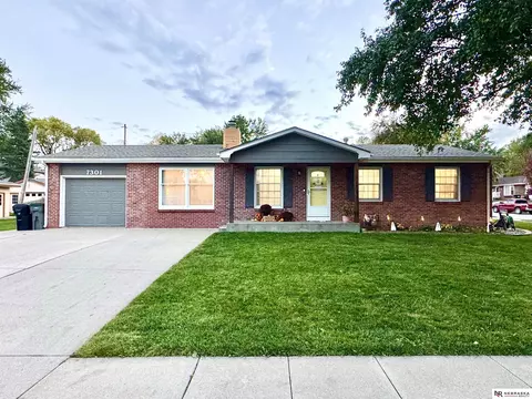 7301 Colby St, Lincoln, NE 68505