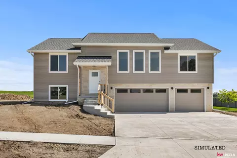 989 W Avondale St, Lincoln, NE 68523