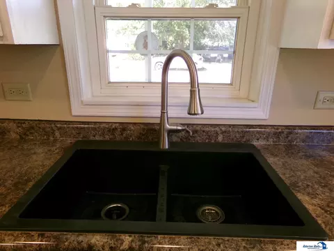 Kitchen - 559 W Mary St, Beatrice, NE 68310 photo 7 of 12